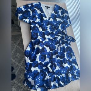 Banana Republic Wrap dress - 12p
